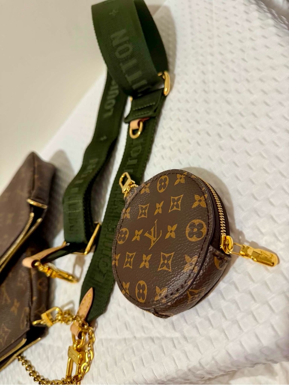Louis Vuitton Brown Monogram Multi-Pouch Crossbody with Olive Green Strap - Picture 3 of 5